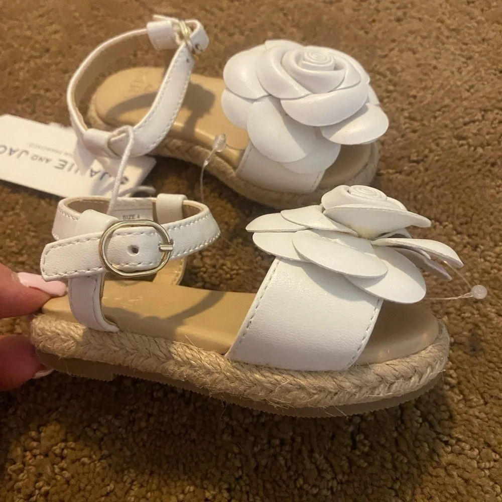 Janie & Jack Girls White Sandals Adjustable New Size 5 🌷